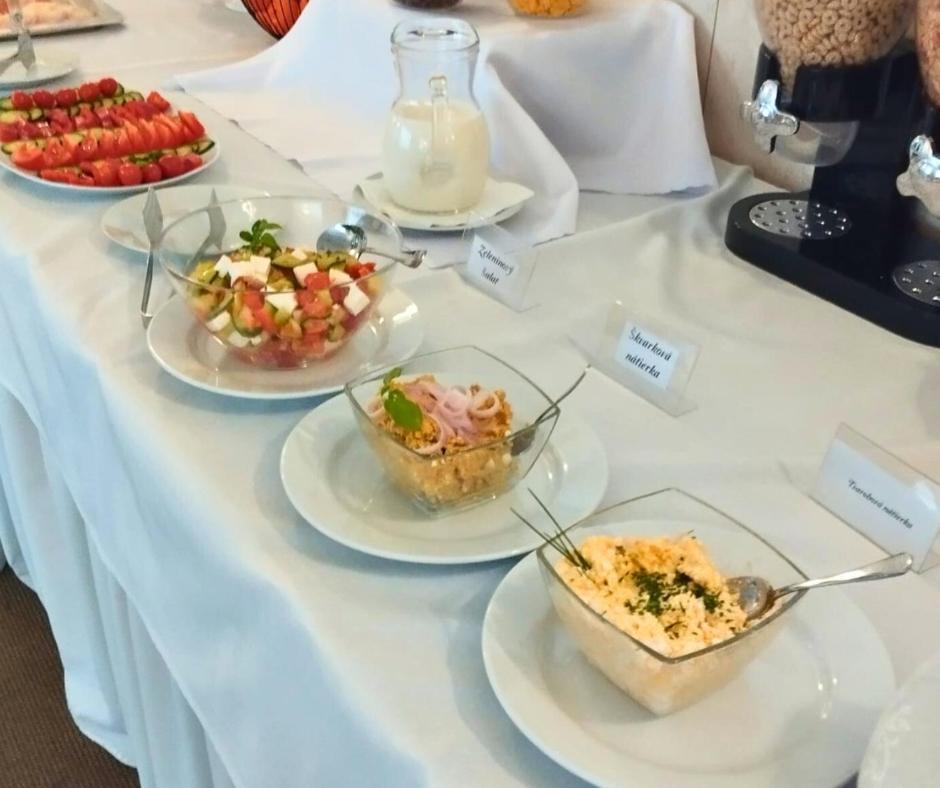 טברדושין Hotel Limba Ctt מראה חיצוני תמונה